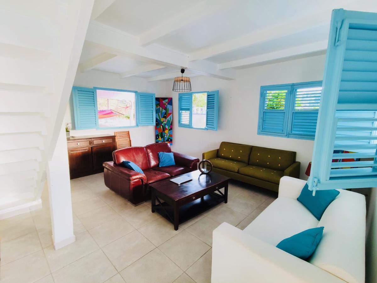 Location Maison Bleue Avec Piscine Privative Au Carbet Martinique Ле Карбе Екстериор снимка